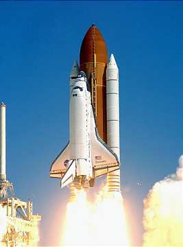 Discovery Lift Off 2005